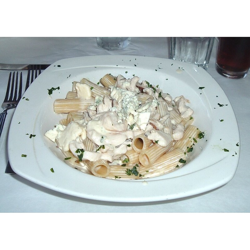 Émincé de poulet, tagliatelles, riz ou frites